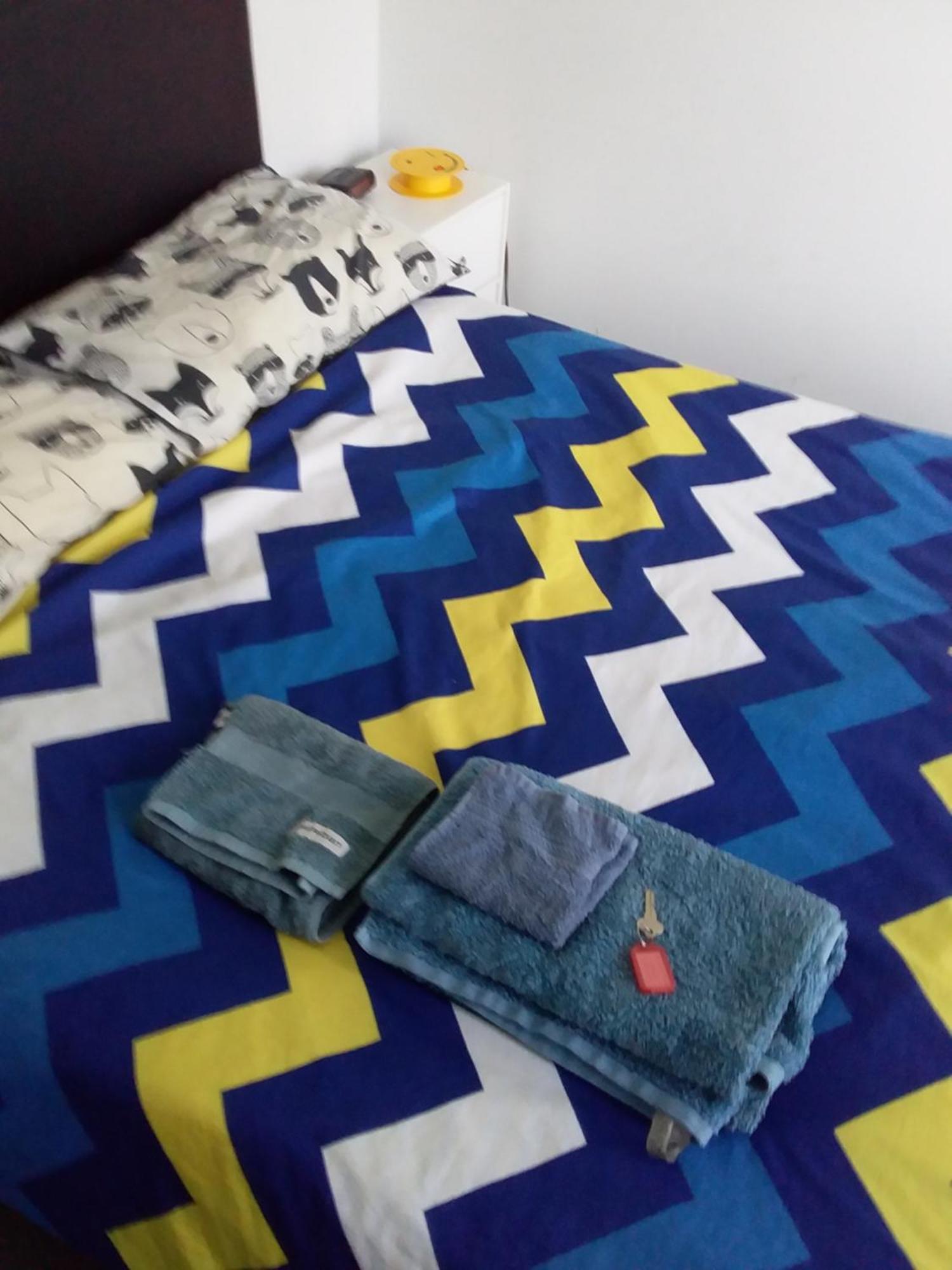 Quiet Sunny Relaxed Close To Theme Parks Homestay *
